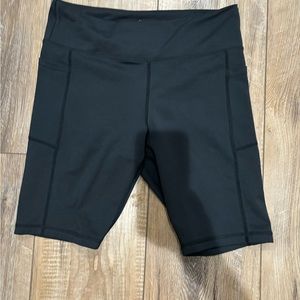 Zyia biker shorts with pocket